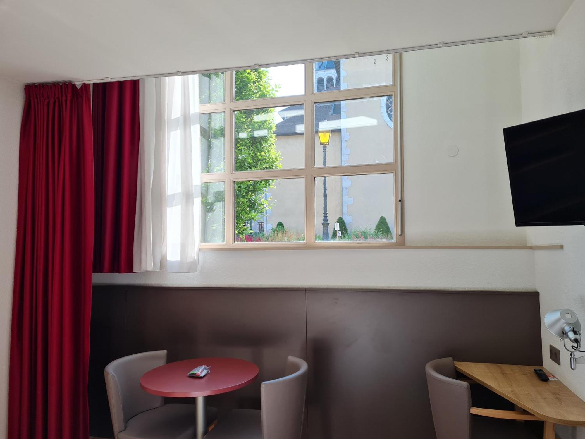 Apparthotel Privilodges Le Royal Annecy Oda fotoğraf