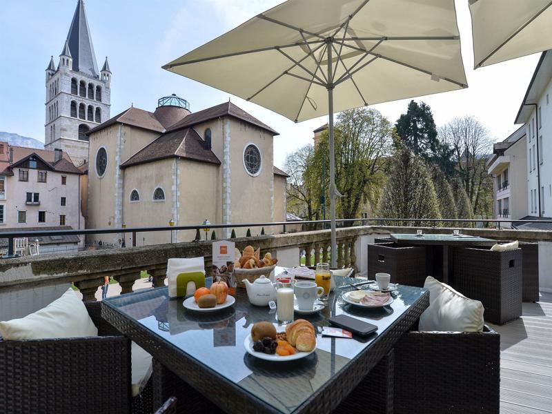 Apparthotel Privilodges Le Royal Annecy Dış mekan fotoğraf